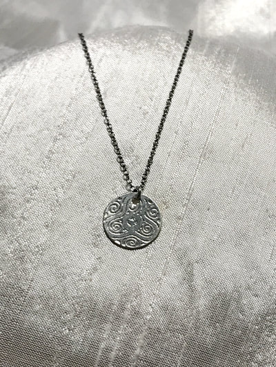 C.Tres Prehispanic Panama design hand engraved sterling silver necklace
